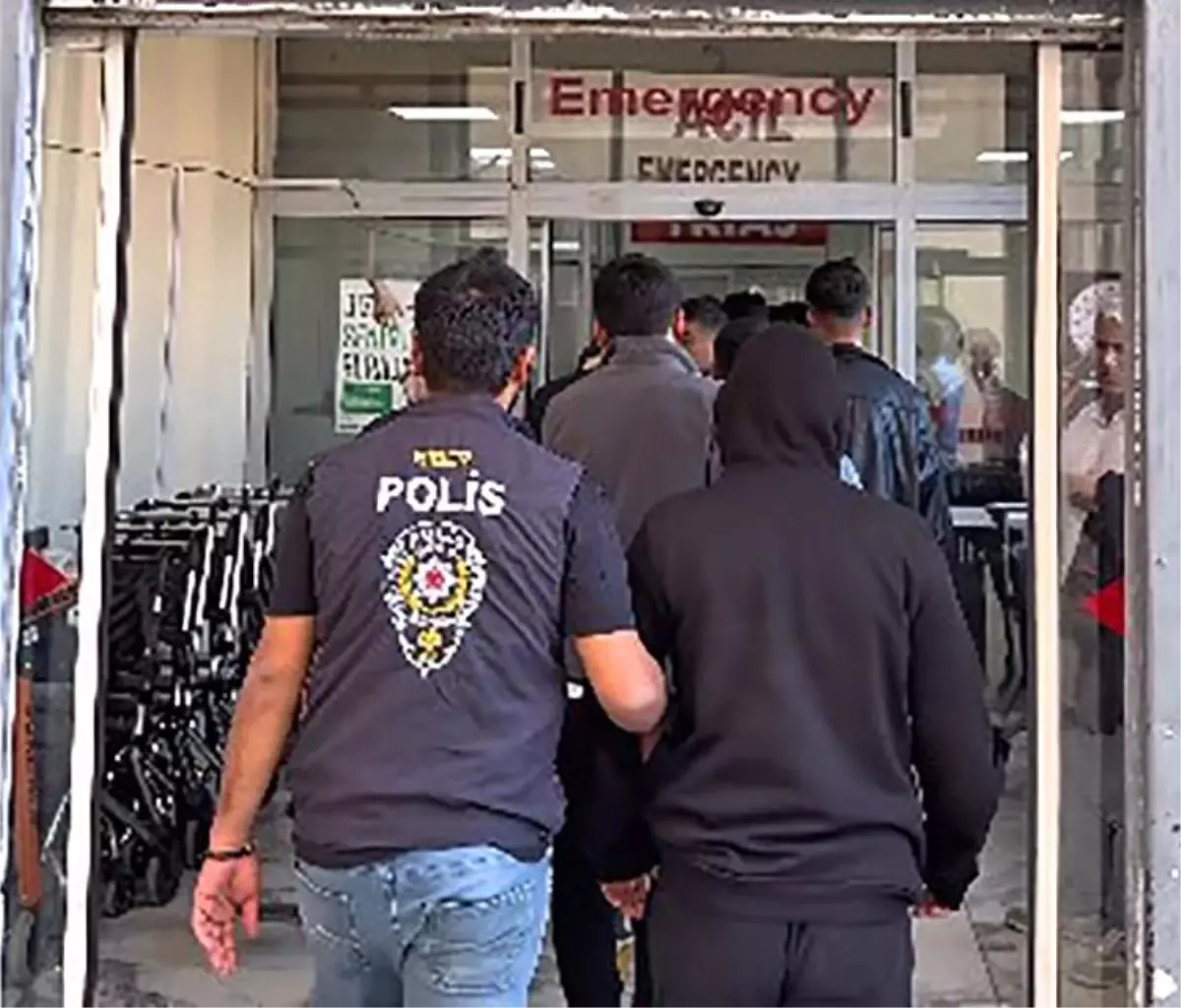 hakkaride yasa disi bahis operasyonu 7 tutuklama SEbOO3Fv