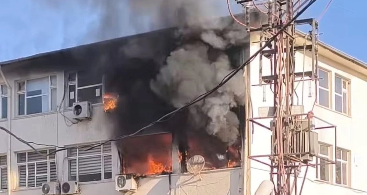 Şanlıurfa’da Hükümet Konağı’nda yangın!