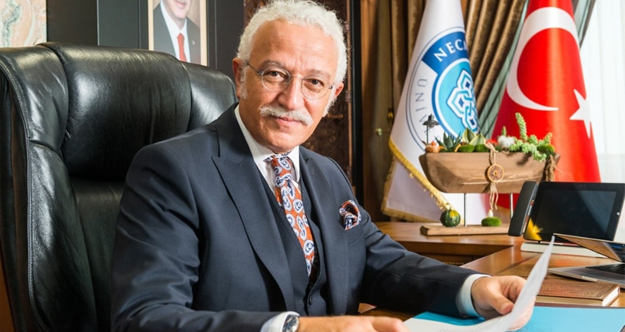 Sayıştay sürekli uyarıyor AKP’li Rektör takmıyor!