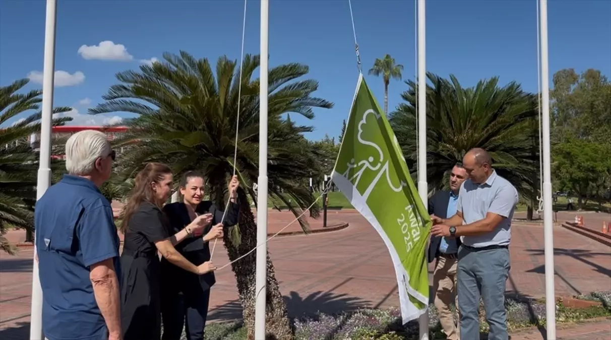 Atatürk Kültür Parkı’na Yeşil Bayrak