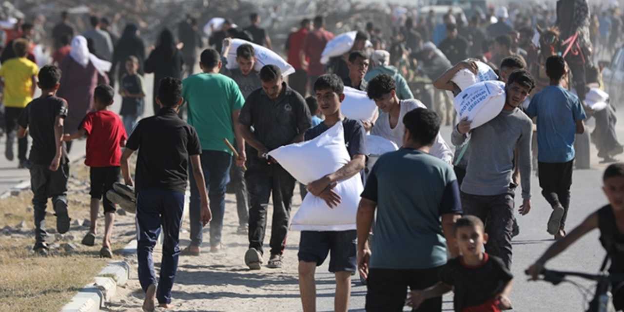 trump 3 bin yildir olmayan bir barisa tanik olabiliriz iwZmGxqE.jpg