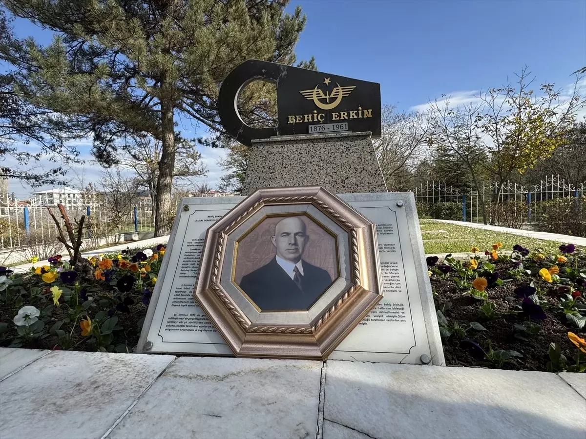 Behiç Erkin 64. Yılında Anıldı