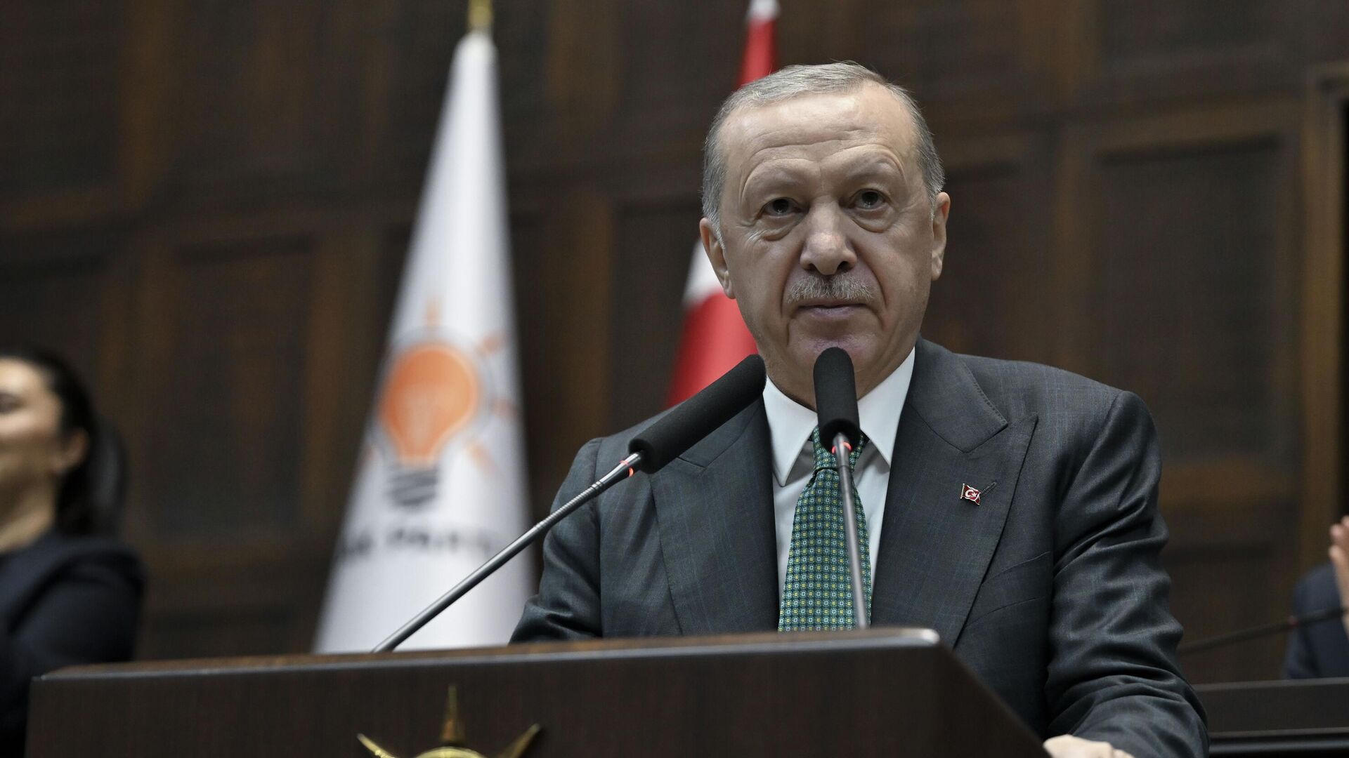 Cumhurbaşkanı Erdoğan, babalara seslendi: ‘Eşinize daha fazla yardımcı olun, çocukla nitelikli zaman geçirin’