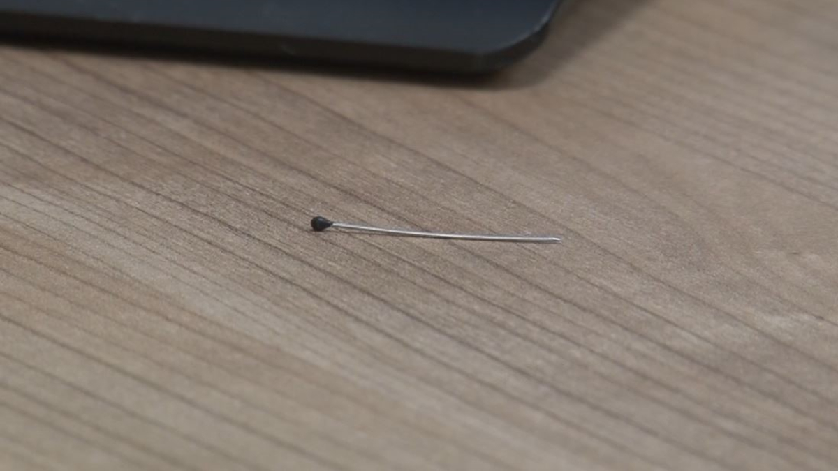 İstanbul’da 2 yaşındandaki bebeğin bağırsağından iğne çıktı