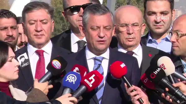 Özgür Özel açıkladı: Dilek İmamoğlu’nun pasaportunu iptal etmişler