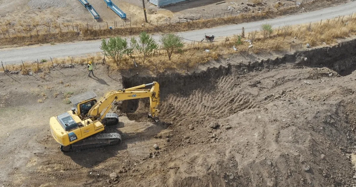 Ahmet Akın’dan Hacıhüseyin’e yeni içme suyu hattı müjdesi