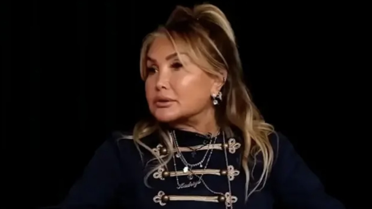 Yonca Evcimik’ten skandal sözler: Köpek sesi ve çocuk sesini bir tuttu