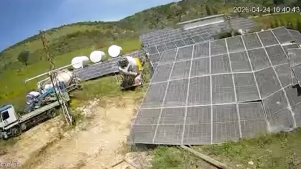 İsrail Askerleri Lübnan’daki Hristiyan Köyünde Güneş Enerjisi Sistemlerini Yok Etti