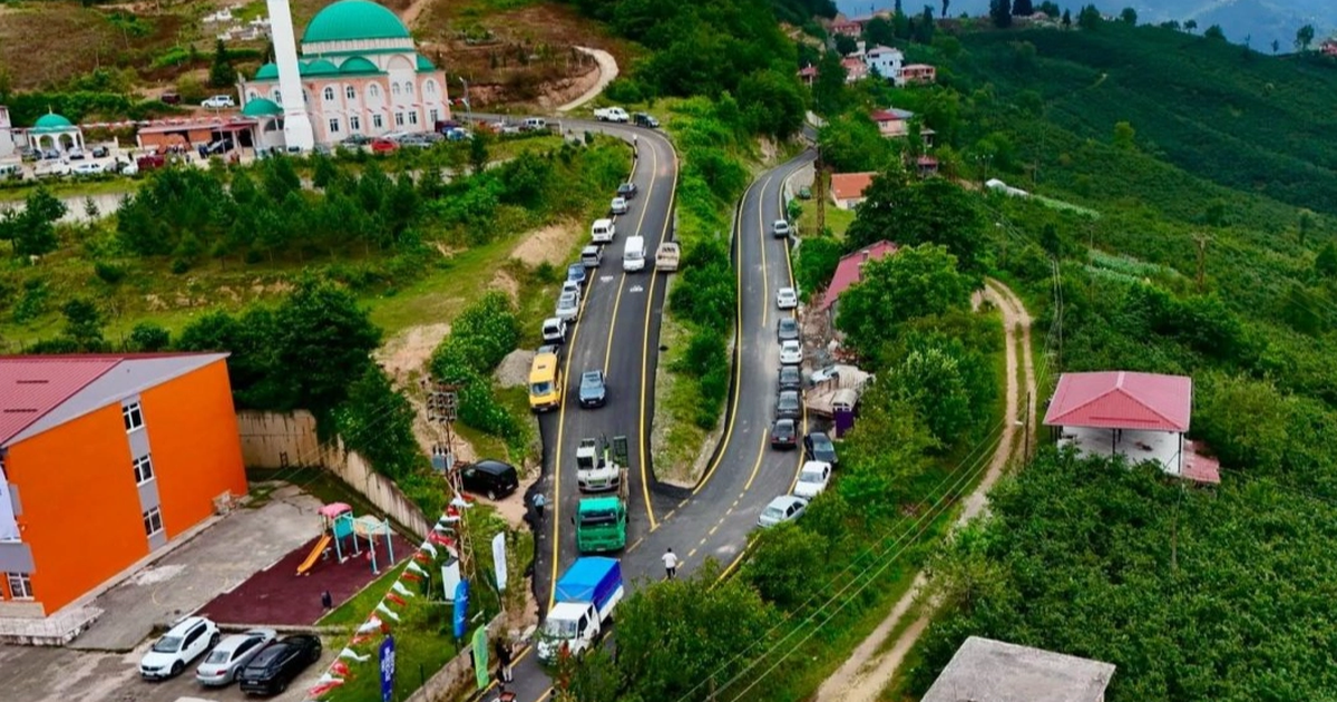 “Ordu’da 5 Km’lik grup yolu açılışı yapıldı Orduda 5 kmlik grup yolu acilisi yapildi tmdezBpl